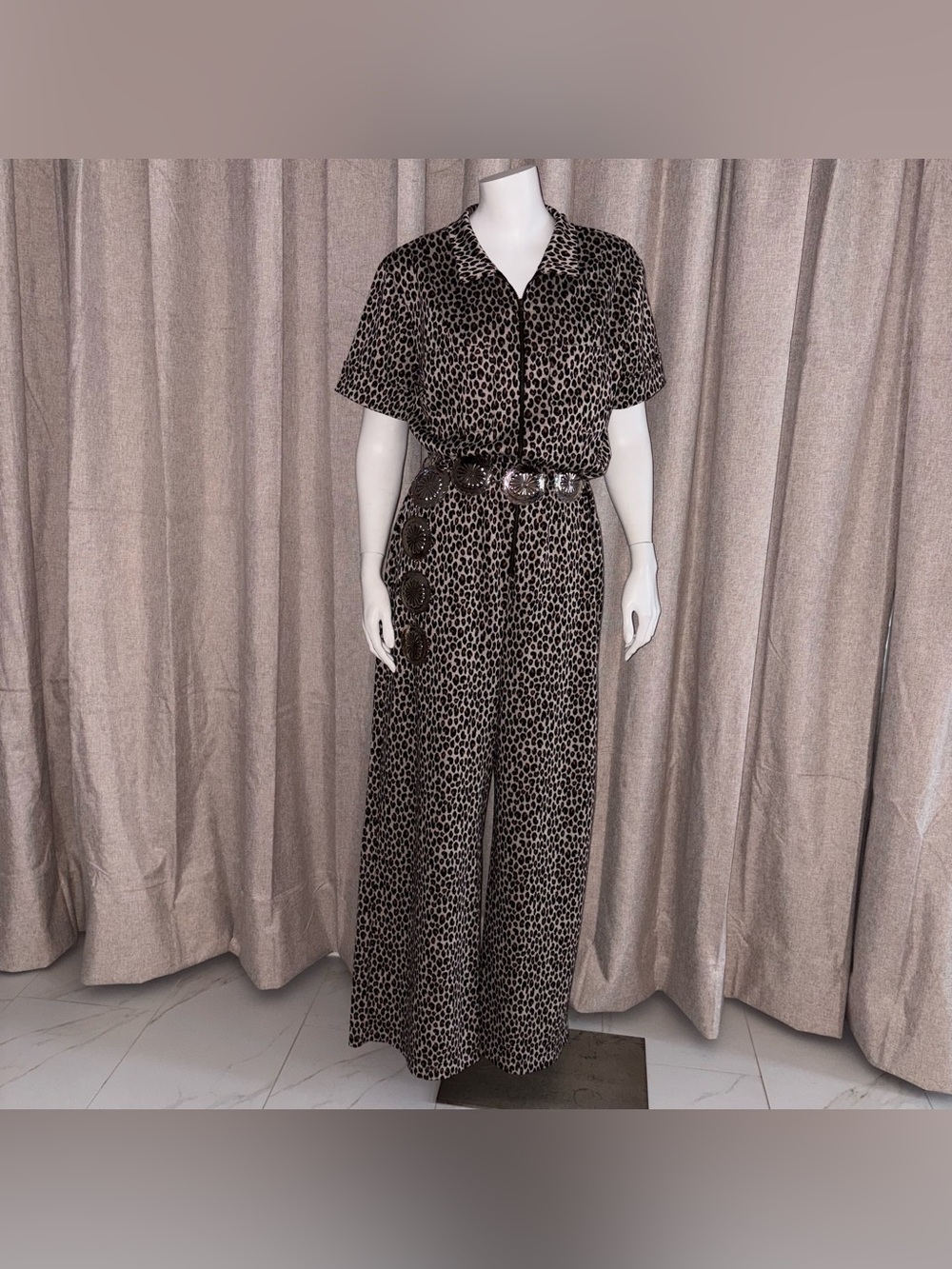 WILD FABLE SZ L Leopard Print Short Sleeve STRETCHY Jumpsuit - Taupe & Black
